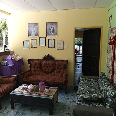 Kuntum Cottage Bed & Breakfast Kampung Tanjung Ipoh Exterior foto